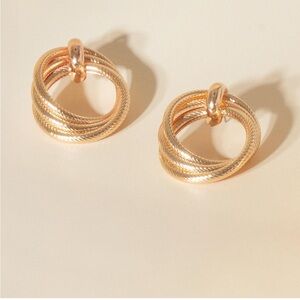 Lilly Pulitzer earrings